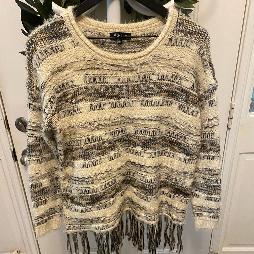 ii Sisters Soft Fuzzy Boho Sweater with Fringe LS M